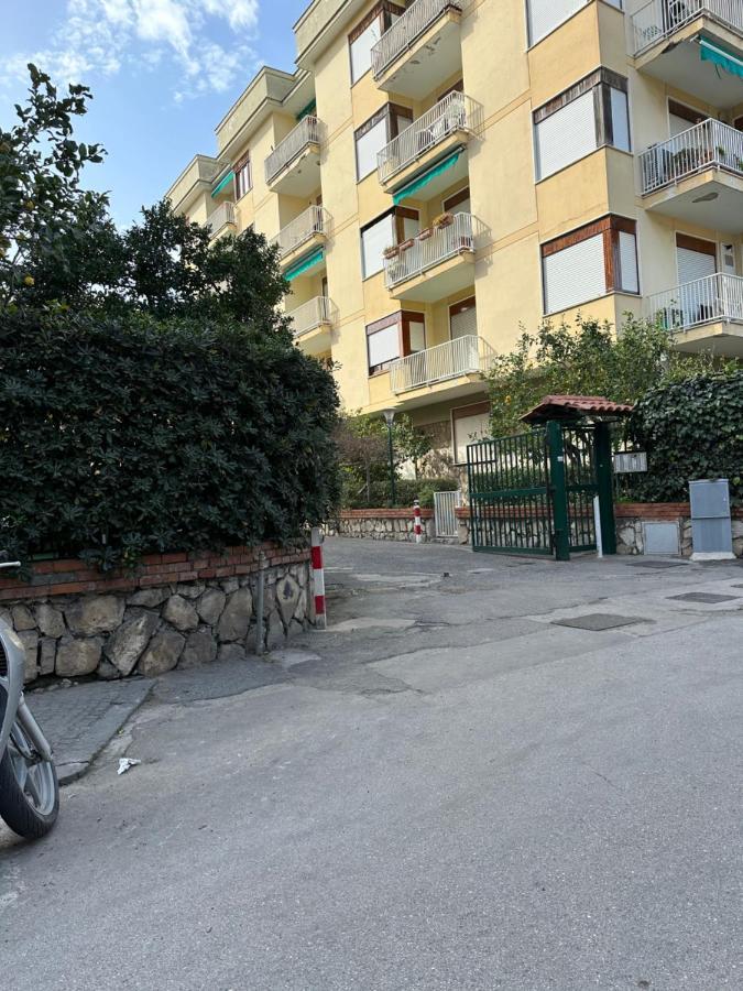 A.I.R. Sorrento Apartment Luaran gambar