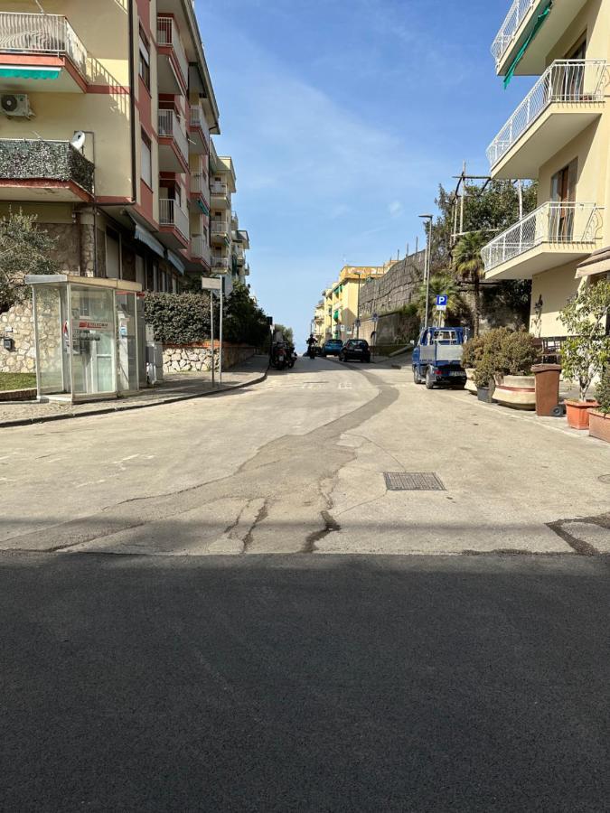 A.I.R. Sorrento Apartment Luaran gambar